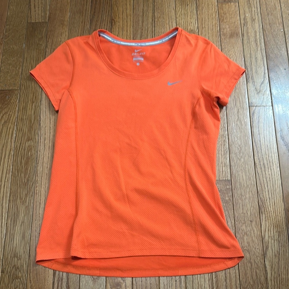 Nike Fitted Orange Short Sleeve Tee